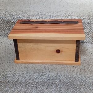 Vintage Handcrafted Small Jewelry Box/Chest